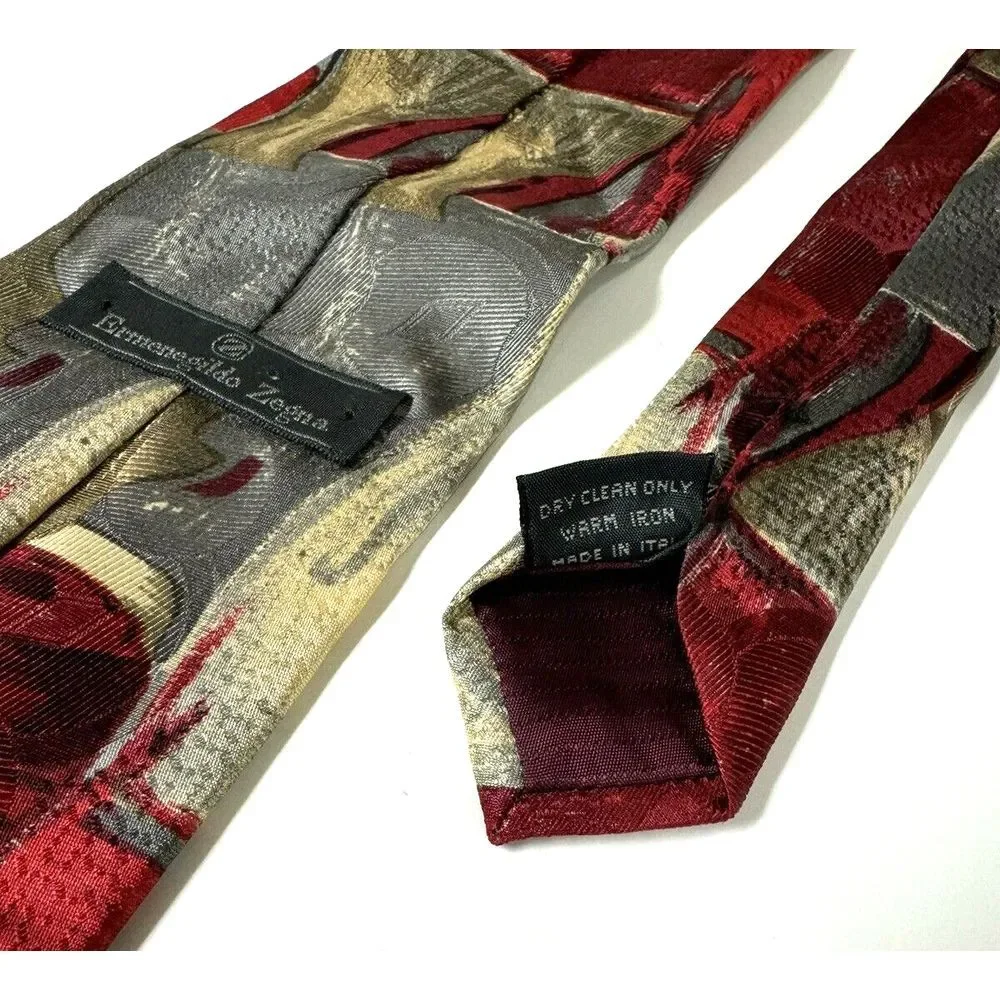 Ermenegildo Zegna Maroon Gold Gray Silk Unique Pattern Made In Italy Tie